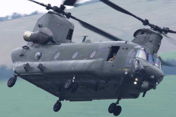 18 June 2020 - 12-31-09

-------------------
RAF Chinook ZA683 heads south